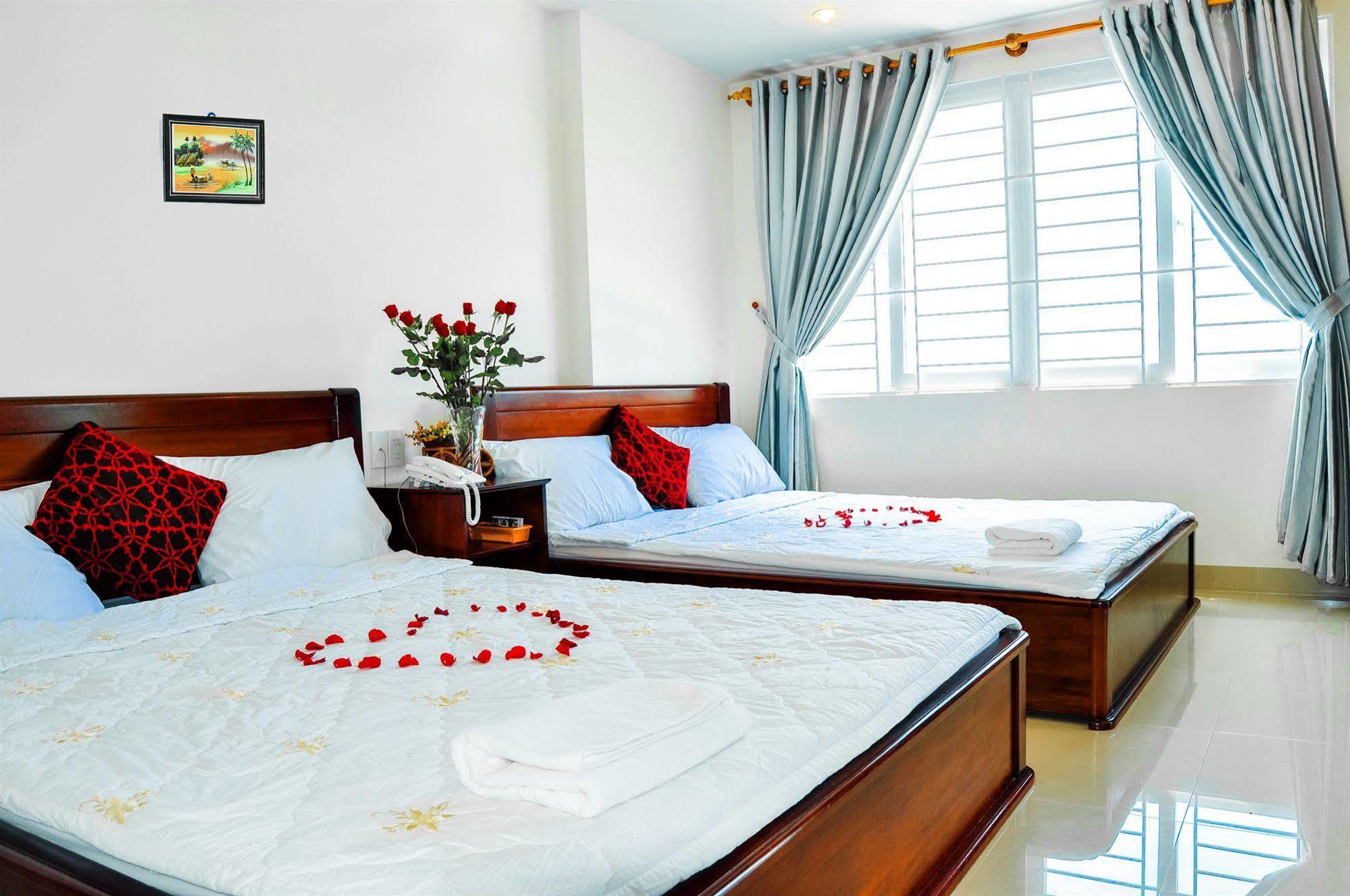 נה טראנג Thien Thanh Hotel - E Dragon מראה חיצוני תמונה