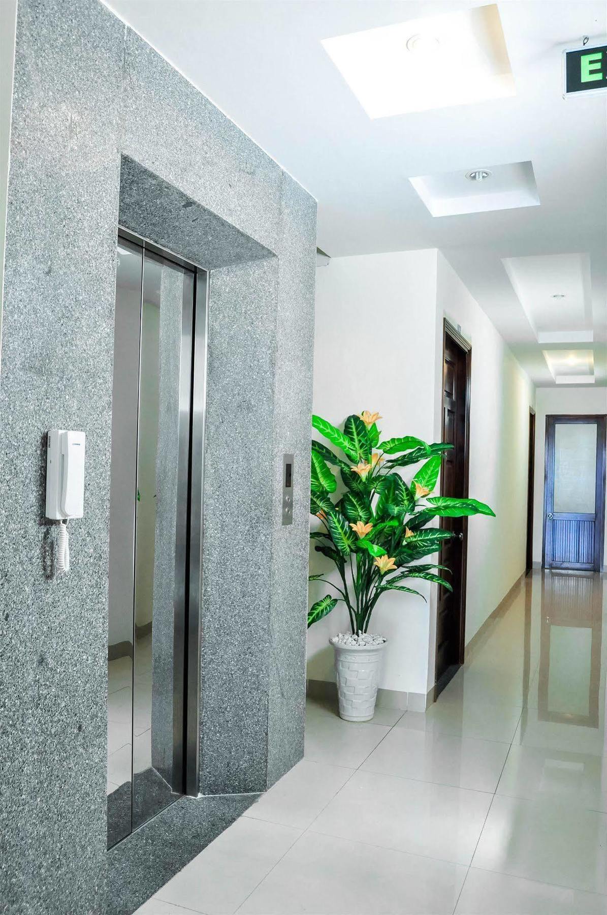 נה טראנג Thien Thanh Hotel - E Dragon מראה חיצוני תמונה